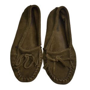 Minnetonka Kilty Soft Sole Moccasin Shoes Green Casual Flats Womens 9